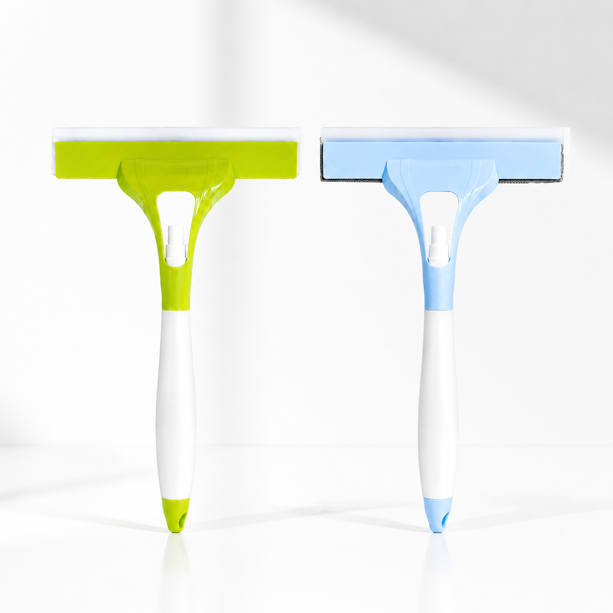 All-in-One Glass Cleaning Tool